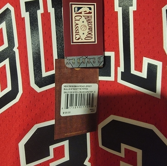 Mitchell & Ness Chicago Bulls Scottie Pippen 1997-98 Swingman Jersey Size Small - Picture 5 of 8